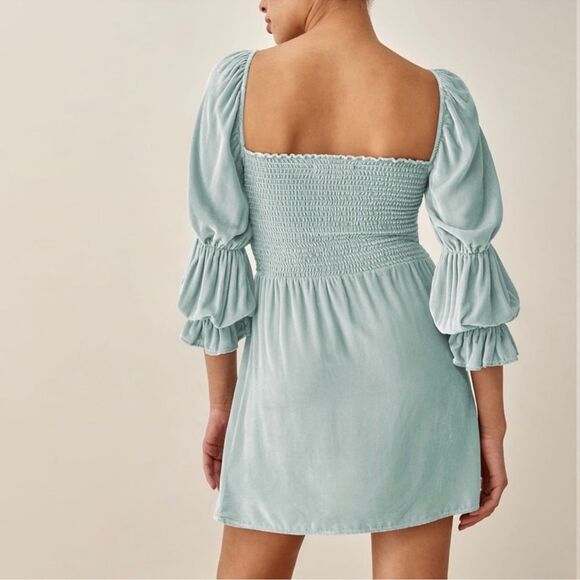 Celebrity Worn! Reformation Velvet Dress Albi Light Blue
smock Mini Size Small - Picture 4 of 16